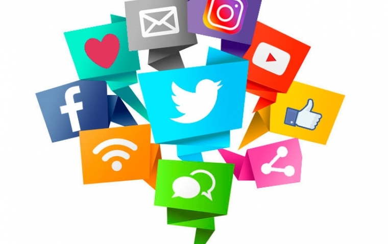 RÉSEAUX SOCIAUX : LA DERNIÈRE RÉVOLUTION