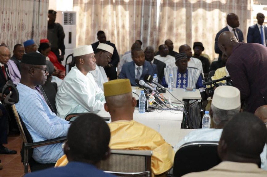 Résolution des Crises Nationales: Général Abdoulaye Maiga en action!