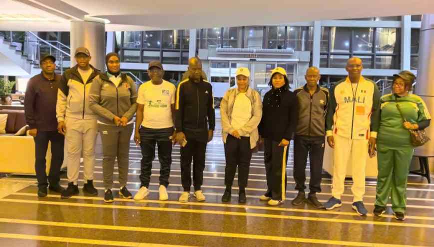 LE SPORT AU SERVICE DE LA SANTÉ EN AFRIQUE : À Lusaka, le Ministre de la Santé a participé avec son homologue zambien à une marche sur 10 km