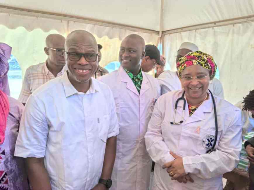 𝐒OLIDARITE ENVERS LES COUCHES VULNÉRABLES: P𝐥𝐮𝐬 𝐝𝐞 𝟏𝟎𝟎𝟎 𝐜𝐨𝐧𝐬𝐮𝐥𝐭𝐚𝐭𝐢𝐨𝐧𝐬 𝐠𝐫𝐚𝐭𝐮𝐢𝐭𝐞𝐬 𝐞𝐭 𝐝𝐞 𝐝𝐨𝐧 𝐝𝐞 𝐦𝐞́𝐝𝐢𝐜𝐚𝐦𝐞𝐧𝐭𝐬 𝐚𝐮 𝐩𝐫𝐨𝐠𝐫𝐚𝐦𝐦𝐞