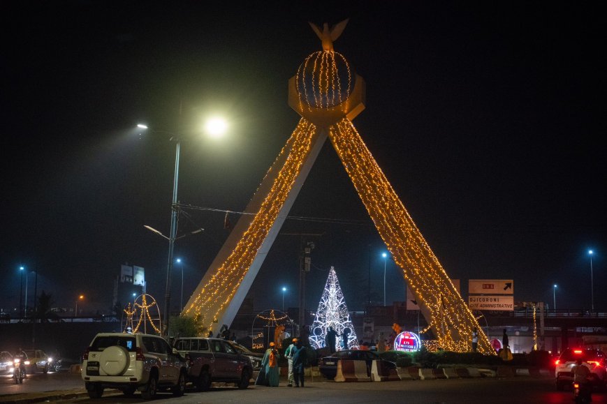 NOËL ET LA SAINT-SYLVESTRE: Célébration, sens et signification