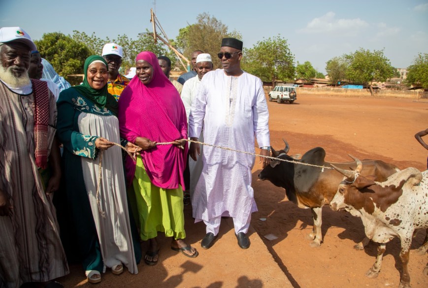 CLÔTURE DE SOUNKALO SOLIDARITÉ 𝟐𝟎𝟐𝟔 : 𝟏𝟎𝟎 𝐛œ𝐮𝐟𝐬 𝐫𝐞𝐦𝐢𝐬 𝐚𝐮𝐱 𝐝𝐞́𝐩𝐥𝐚𝐜𝐞́𝐬 𝐢𝐧𝐭𝐞𝐫𝐧𝐞𝐬 𝐚̀ 𝐁𝐚𝐦𝐚𝐤𝐨.