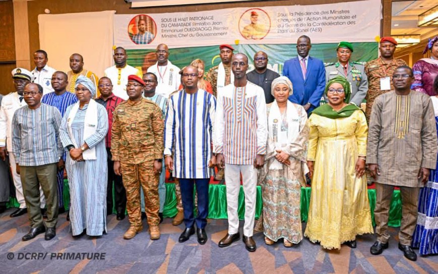 𝐅ORUM HUMANITAIRE DE L’AES: L𝐞 𝐌𝐚𝐥𝐢 𝐞𝐧𝐠𝐚𝐠𝐞́ 𝐩𝐨𝐮𝐫 𝐮𝐧𝐞 𝐫𝐞́𝐩𝐨𝐧𝐬𝐞 𝐡𝐮𝐦𝐚𝐧𝐢𝐭𝐚𝐢𝐫𝐞 𝐢𝐧𝐭𝐞́𝐠𝐫𝐞́𝐞 𝐞𝐭 𝐫𝐞́𝐬𝐢𝐥𝐢𝐞𝐧𝐭𝐞